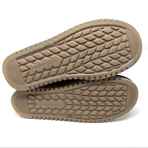 Koolaburra by Ugg Black Bow Sheep Skin Leather Mid Shaft Boots - Picture 8 of 10